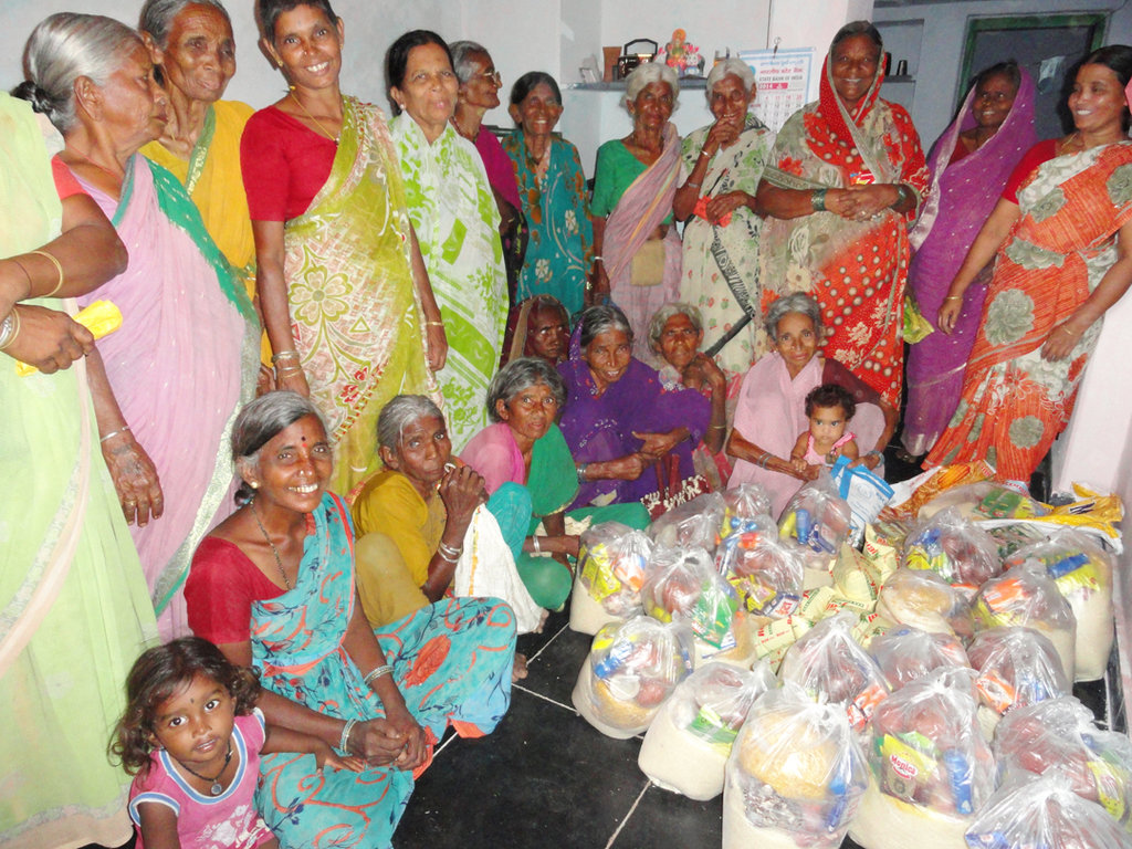 Provide Groceries for Poor Elderly Person