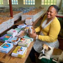 Sbongile (with Zama) - sorting books into sets