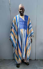 President Saley wearing a boubou woven at DIMA