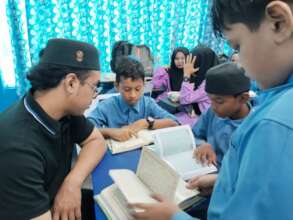 Spiritual strengthening with Quran reading