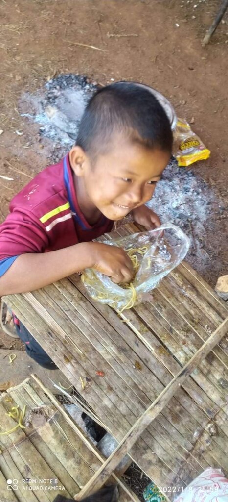 Food for IDPs in Kayah State