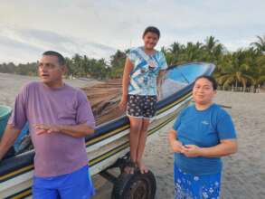 Project Manager Ruben Navarro & his family