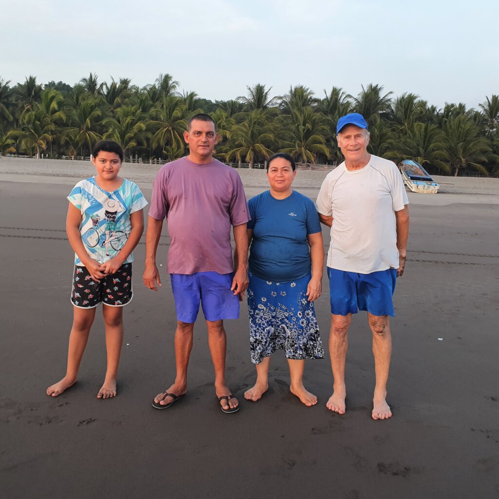 Saving Turtles in El Salvador - La Palapa Project