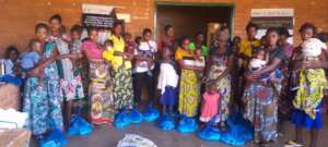 Distribution of food kits