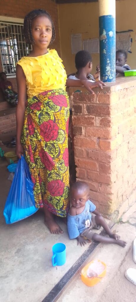 Distribution of food kits