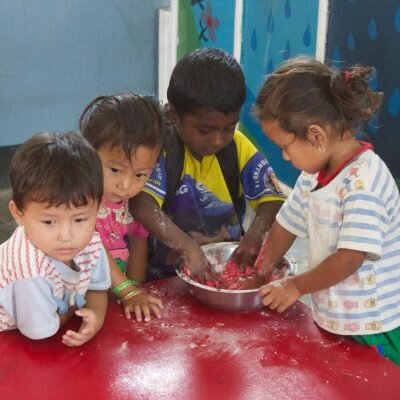 Fund Student Scholarships For School in Costa Rica