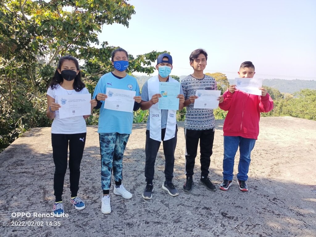 Online high school for Nahuat Youth