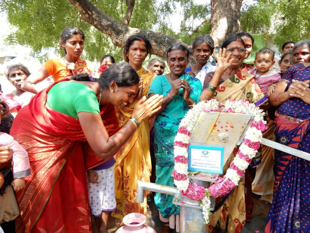 Women Celebrate Their New Village Well