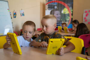 Children at a mobile Digital Learning Centre.