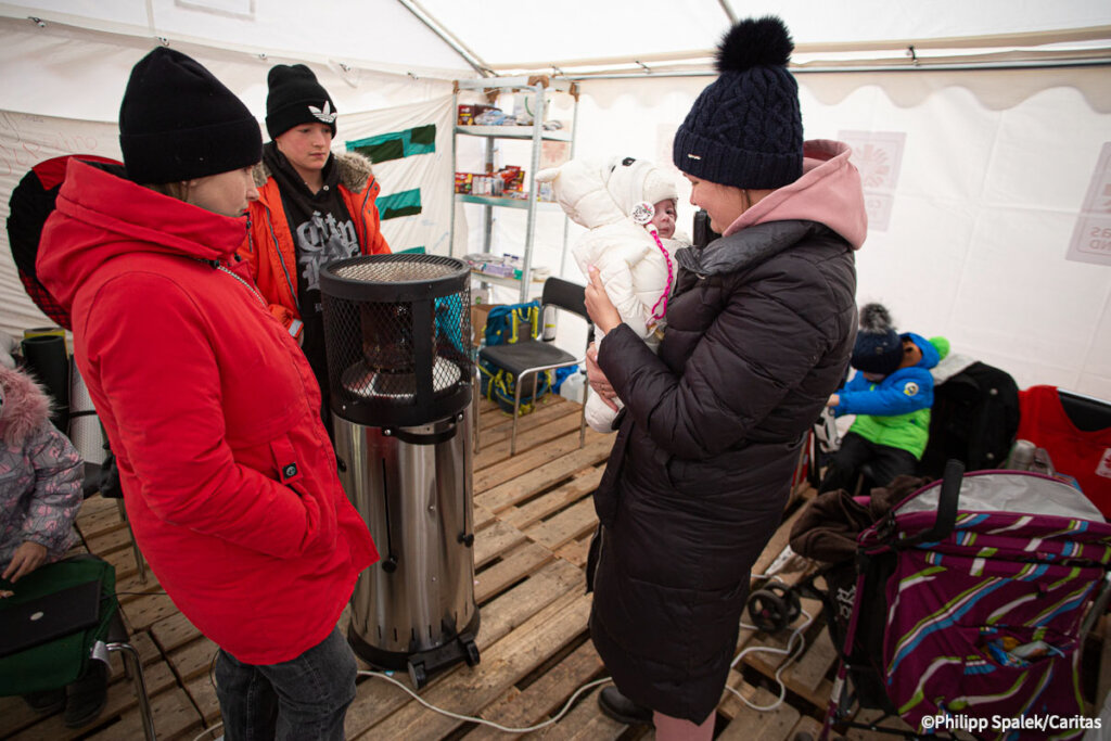 Emergency aid for people in Ukraine