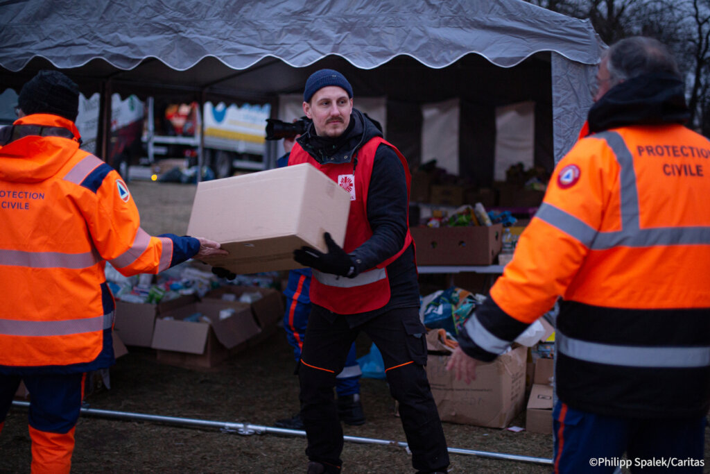 Emergency aid for people in Ukraine