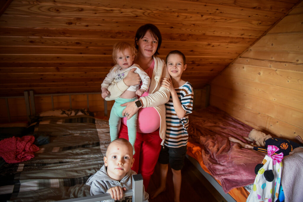 Help Ukrainian refugees