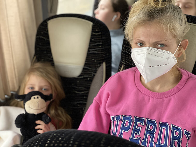 Help Ukrainian refugees