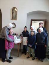 PAY IT FORWARD - help for the Sisters