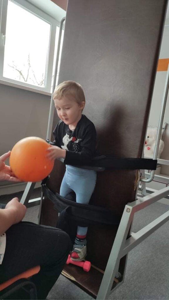 Ukraine: help vulnerable children affected by war