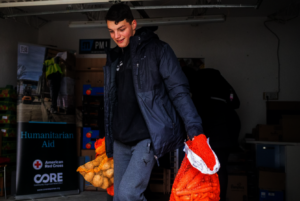Distributing fresh fruit and vegetables, Romania