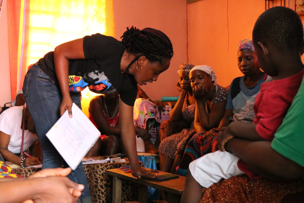 Support 90 micro-entrepreneurs in Sierra Leone