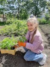 Kamyandets-Podilskyi kindergartener in garden