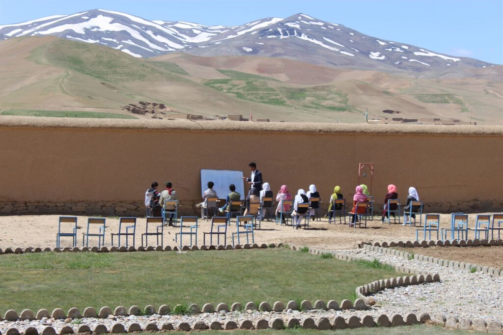 Students at Rahnaward-e-Noor High School