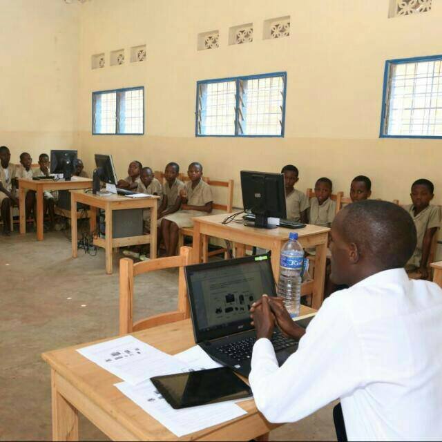 Digital Transformation for schools in Burundi