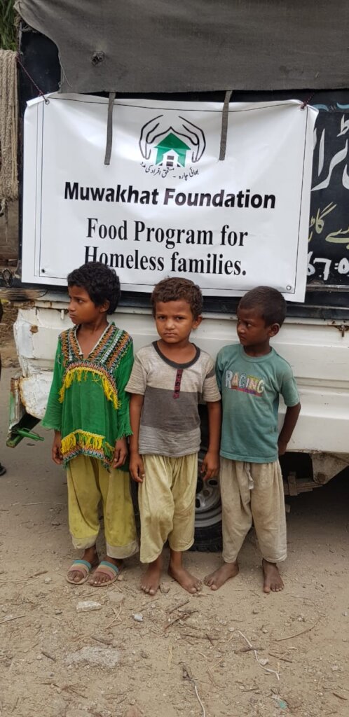help us give 5000 meal boxes to needy
