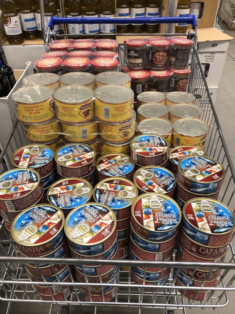 Supplies and foods for Ukraine refugees and their