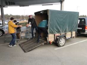Truck for deliver the foods to Ukraine refugees