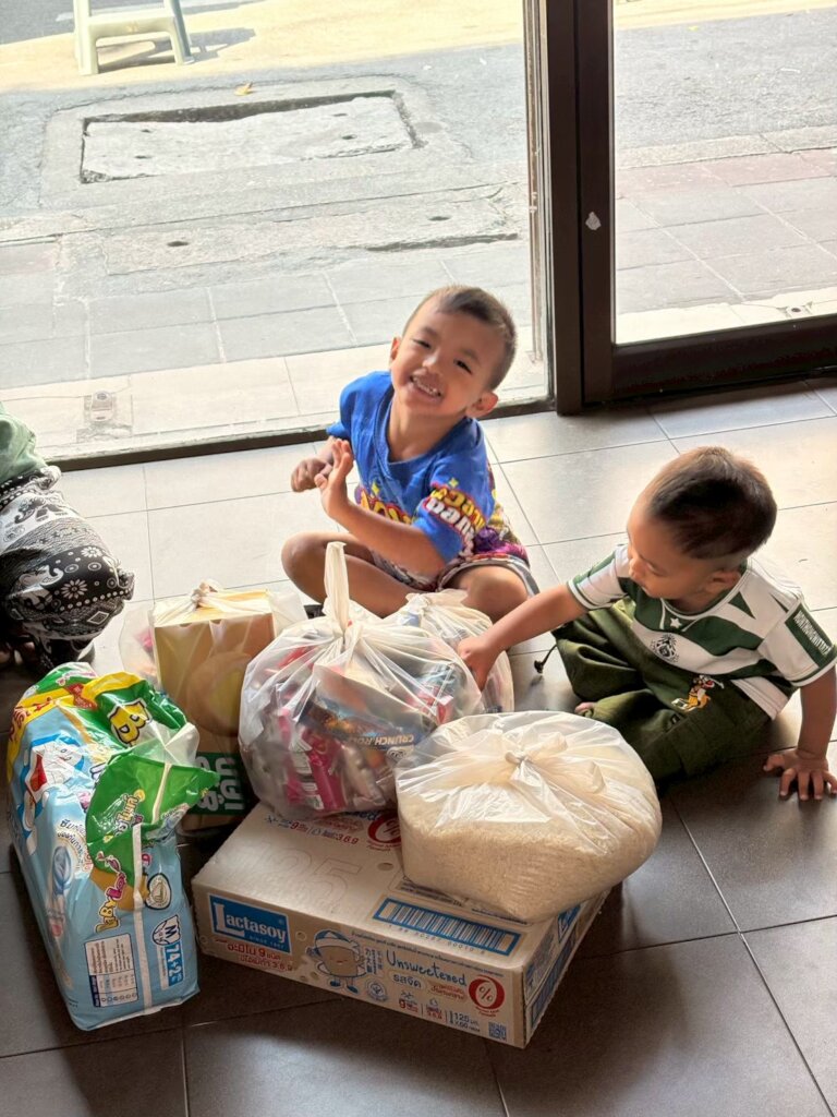 Providing Survival Kits for vulnerable children.