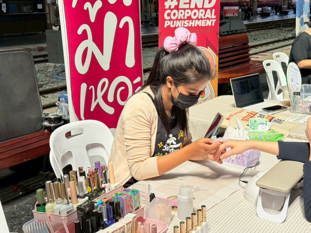 Food and Protection for Street Children in Bangkok