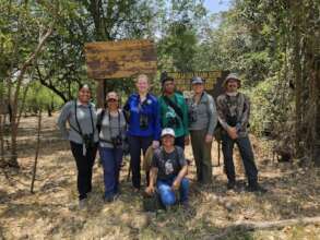 Parrot monitoring team in El Salvador