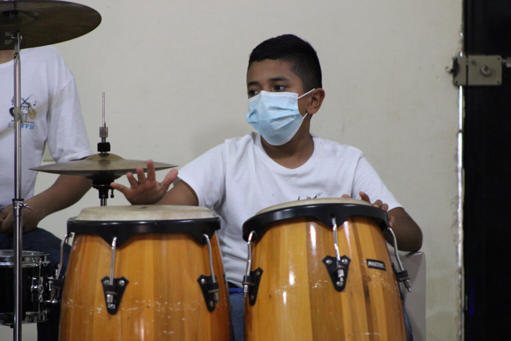 SUPPORTING A SCHOOL OF MUSIC IN HONDURAS