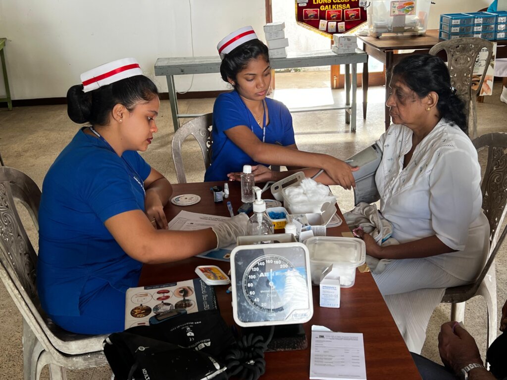 Support Sri Lankan Hospitals' urgent medical needs