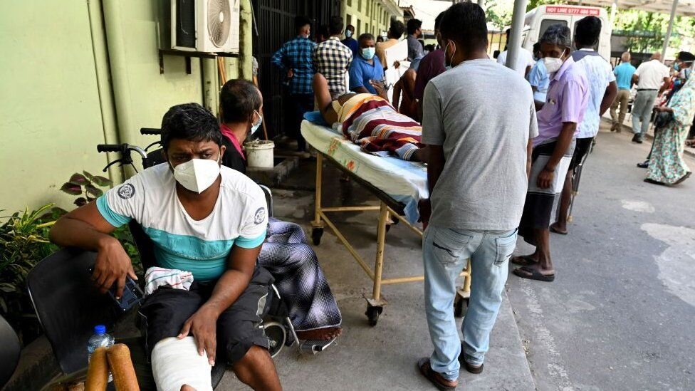 Support Sri Lankan Hospitals' urgent medical needs