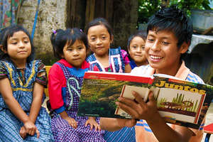 Empowering Guatemalan Youth To Promote Literacy