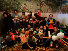 Group of children in safe-room (c) Caritas