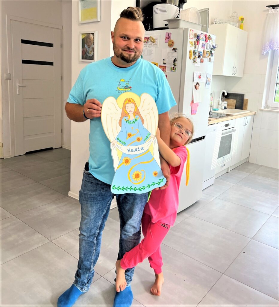 Help Build a HOME 4 HOPE for Ukrainians