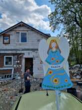 Help Build a HOME 4 HOPE for Ukrainians