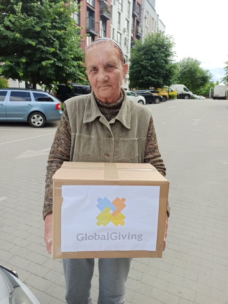 Survival packages for war-torn areas of Ukraine