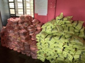 Food packages for families in Sri Lanka