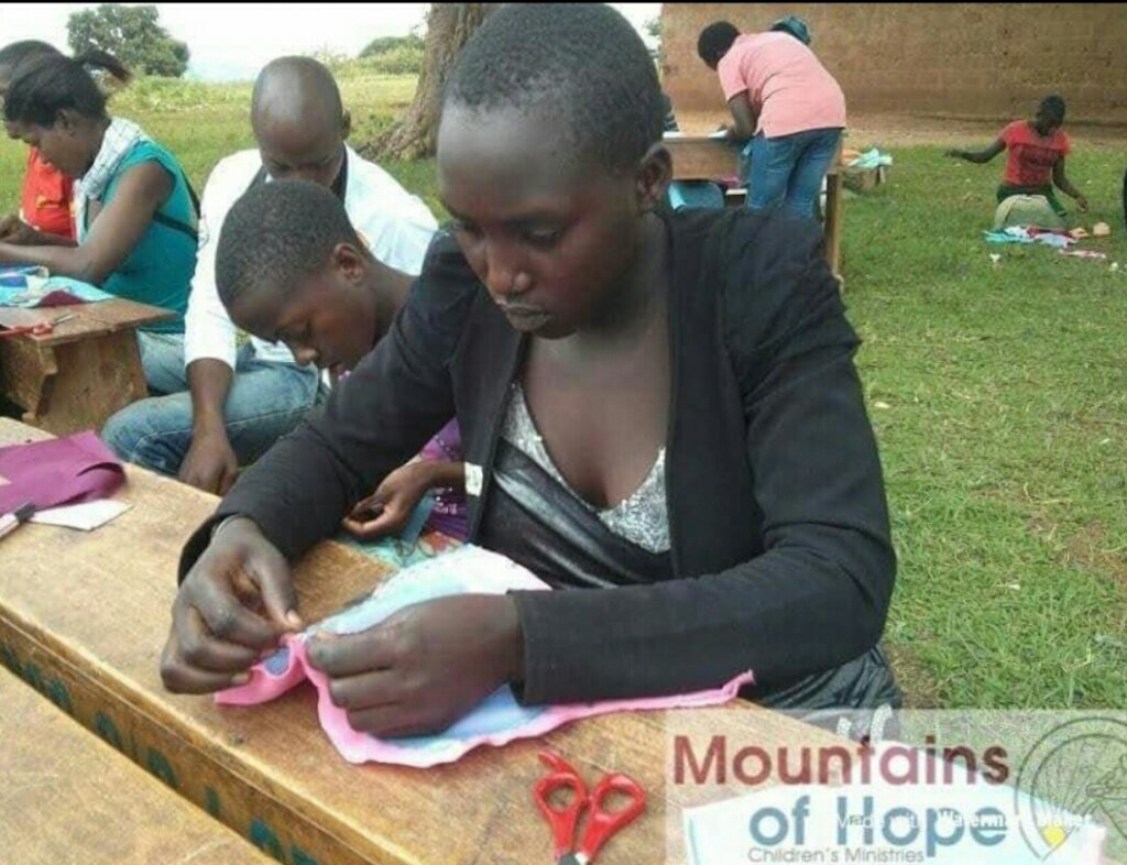 Train 500 Youth in aprenticeship/skills in Uganda