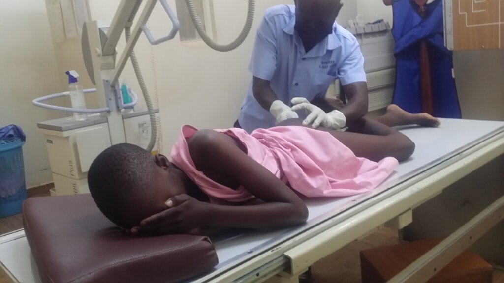 Emergency paediatric care to ill child in Uganda