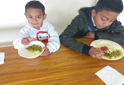 HELP NINOS DE MARIA FEED ELDERS AND CHILDREN IN EC