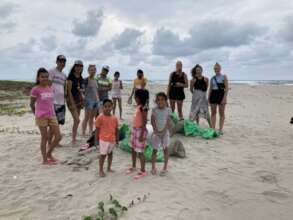 Beach Clean Up with Volunteers