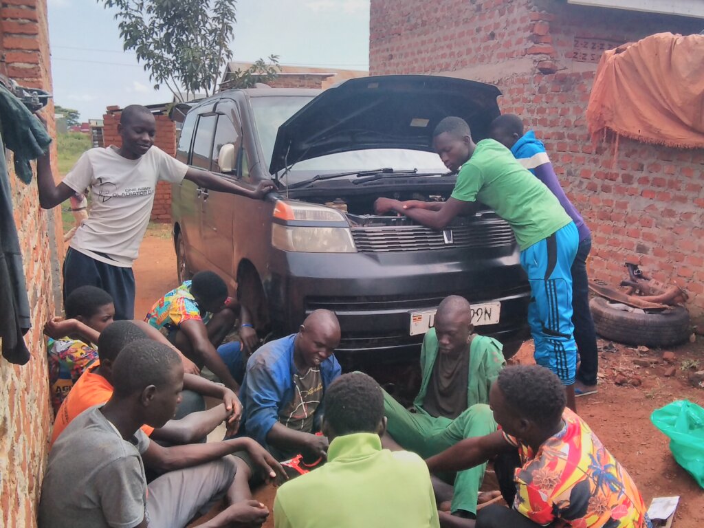 Prepare Less Advantaged Youth For Careers!