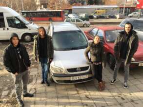 Mitrovica Rock School students with the old car