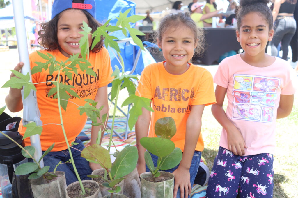 Help PR Montessori public school transformation