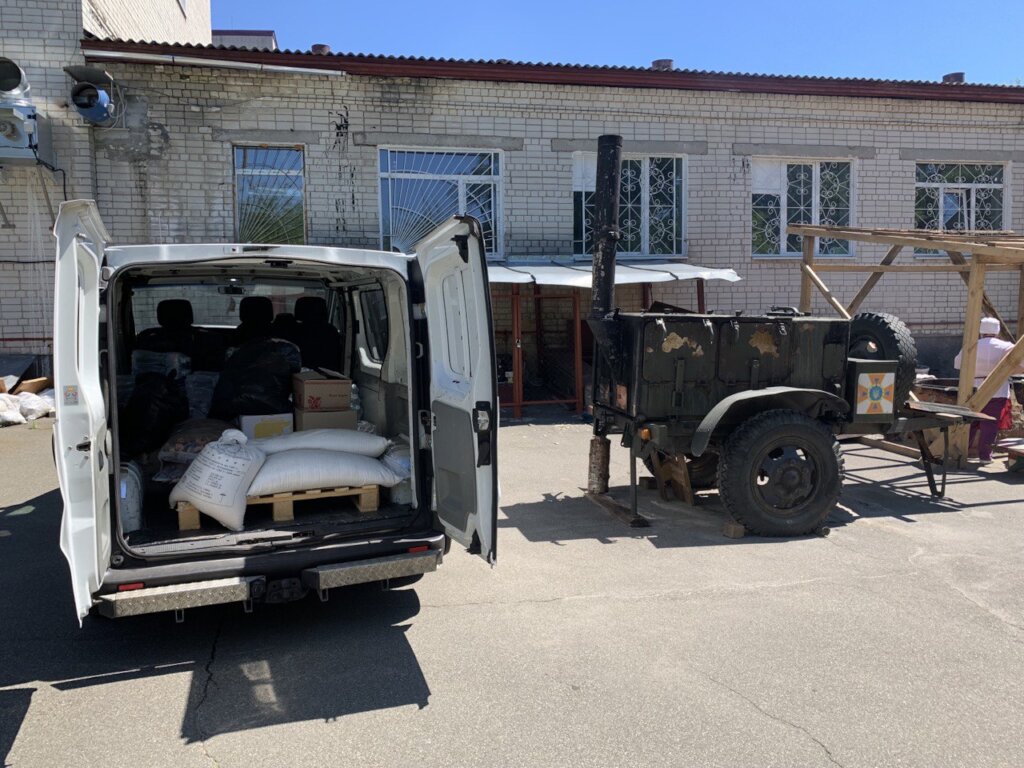 Transport for emergency care for the elderly