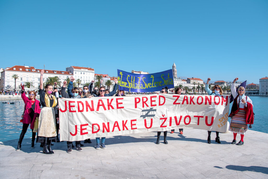 Safe housing for women victims of violence