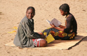 Feed 900 disadvantaged students in Mozambique