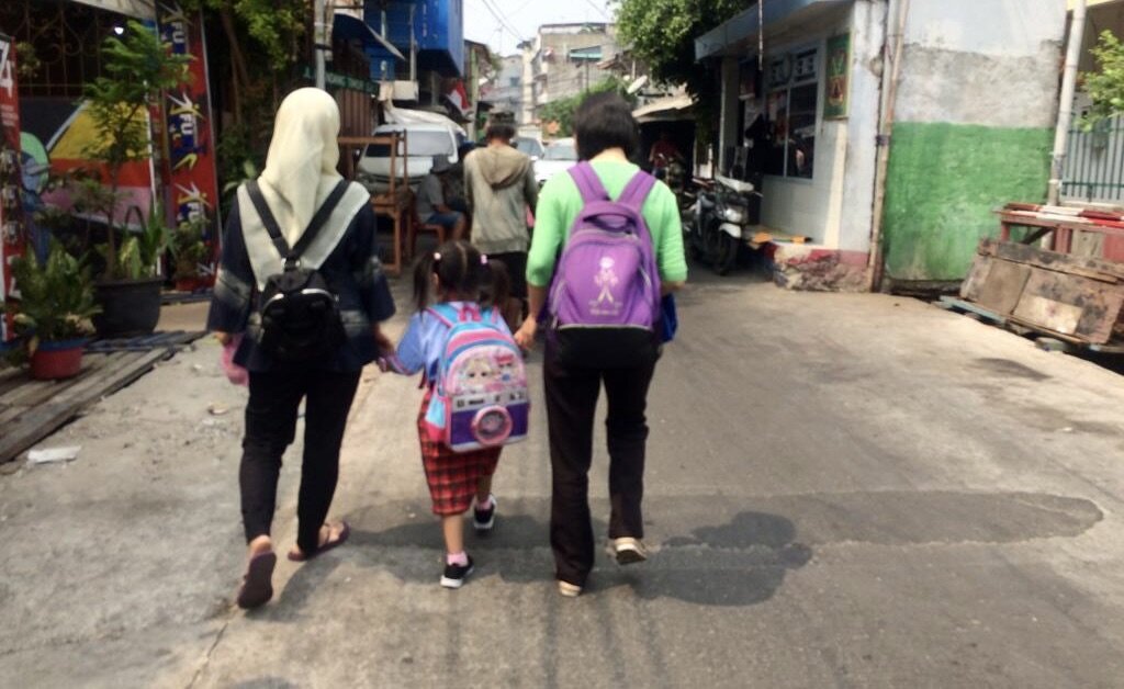 Teaching Reading in Poor Communities in Jakarta